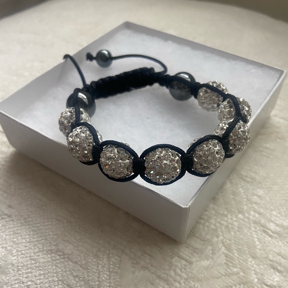 Shimmering Black and Silver Swarvorski Beaded Bracelet